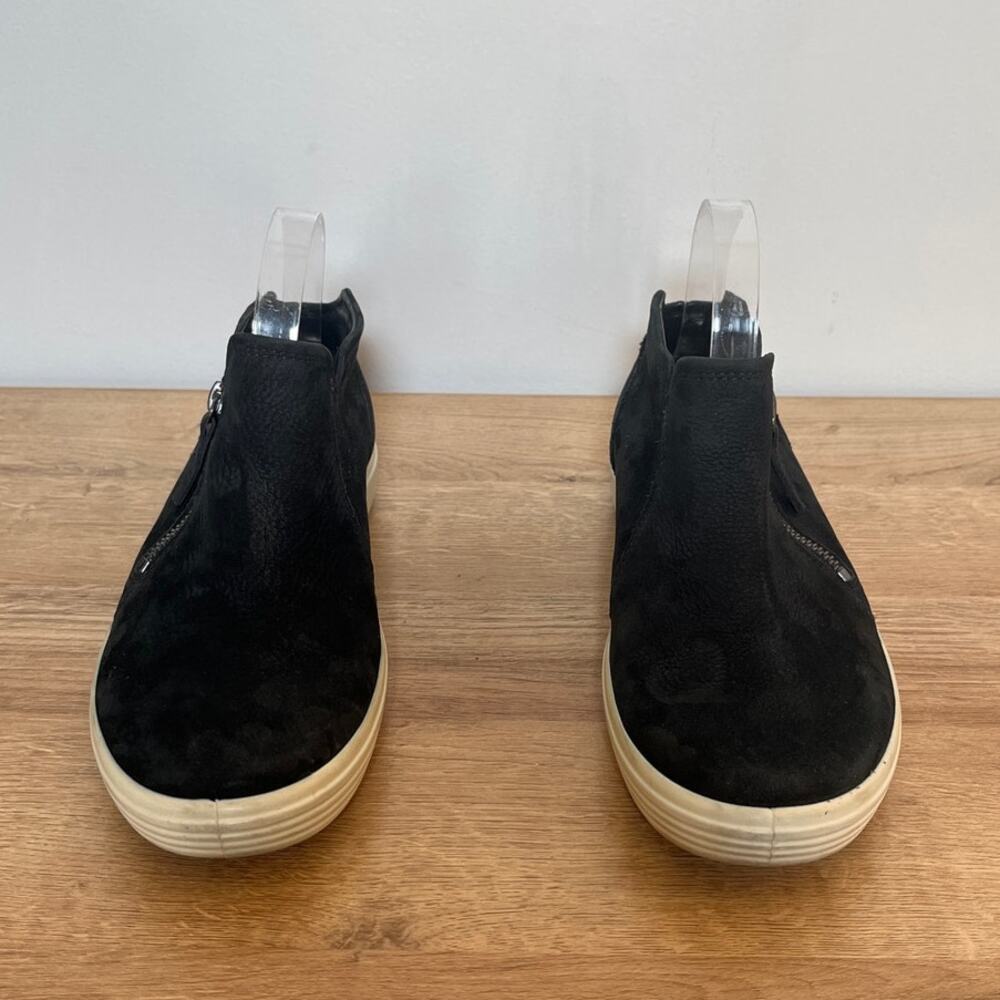 ECCO Womens Soft 7 Nubuck Suede Leather Zip Bootie Black Size 10 Comfort Sneaker - Picture 2 of 7